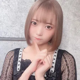 ショート カラー 癖毛救済✂️ボブ /髪質改善ストレートのヘアスタイル