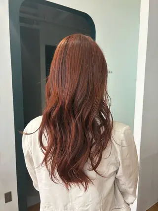 ロング SHIORI🎀 ブリーチ/艶カラーのヘアスタイル