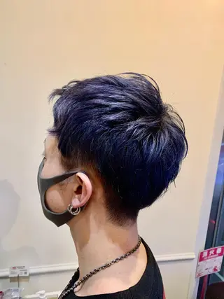 ショート カラー T つぐみのヘアスタイル