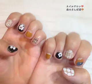ネイル ショートネイル 森のさんぽ道のネイルデザイン