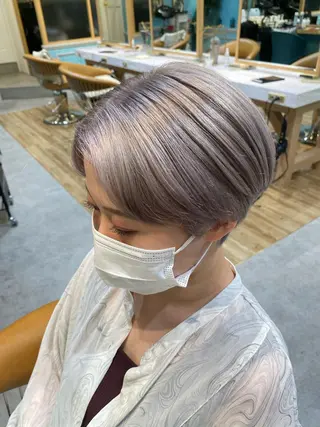 ショート カラー 🌈ブリーチ特化🌈 MINATOのヘアスタイル
