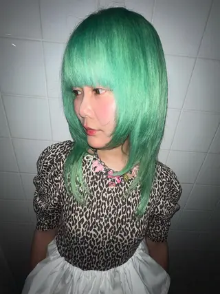 ミディアム 💥ウルフカット デザインあんな💥のヘアスタイル