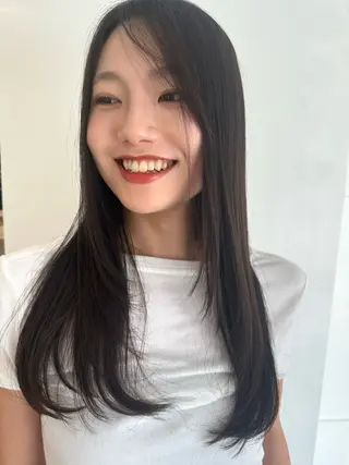 カラー ブリーチカラー🎀 韓国風/寺門美優のヘアスタイル