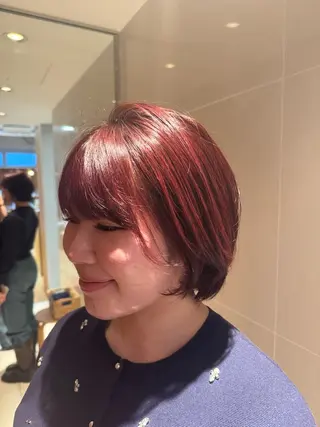 カラー 🌱艶髪ストレート✨ 🦖せりか🦖のヘアスタイル