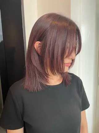 セミロング カラー YUI/ ブリーチカラー🌷のヘアスタイル