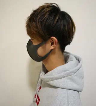 ショート カラー メンズ 柳澤 和也のヘアスタイル