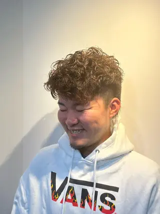 ショート パーマ 刈り上げの あおきさんのヘアスタイル