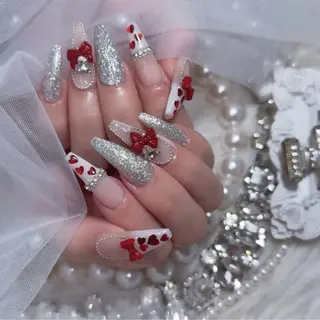 ネイル MADIA EMIのネイルデザイン