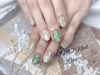 ネイル RI SA☀️ リサのネイルデザイン