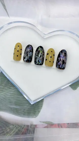 カラー ネイル Moonstone Salonのネイルデザイン