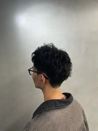 ショート パーマ ヘアアレンジ メンズ fifth 石川 凪のヘアスタイル