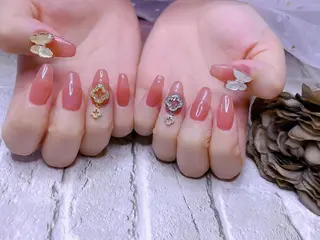 ネイル ジョリ kasumi🌹💅のネイルデザイン