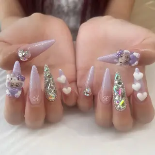 ネイル 💎🐰 saki. m 🐰💎のネイルデザイン