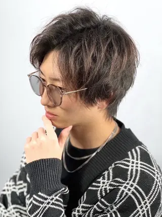 ミディアム 岡崎 匠海のヘアスタイル