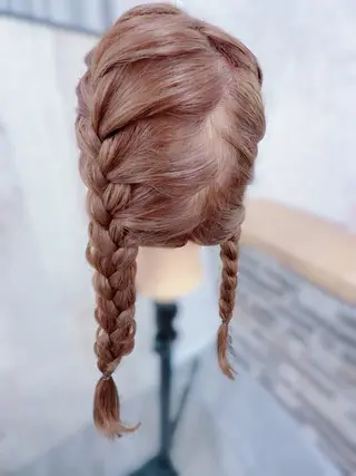 ヘアアレンジ 馬方 雫のヘアスタイル