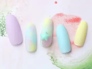 ネイル mano nella manoのネイルデザイン