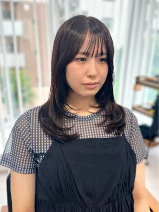 ミディアム カラー パーマ ヘアアレンジ メンズ レイヤーカット 🌿透け感カラーのヘアスタイル