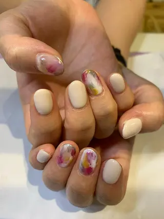 ネイル マキノ ユイのネイルデザイン