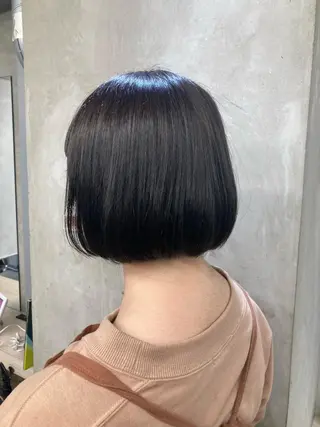 ショート カラー ブリーチ&似合せボブ 田中寛十のヘアスタイル