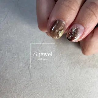 ネイル S. JEWELのネイルデザイン