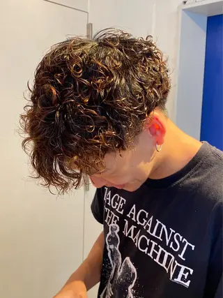 ミディアム パーマ メンズ レイヤーボブ/ 艶カラー/サナ🌼のヘアスタイル