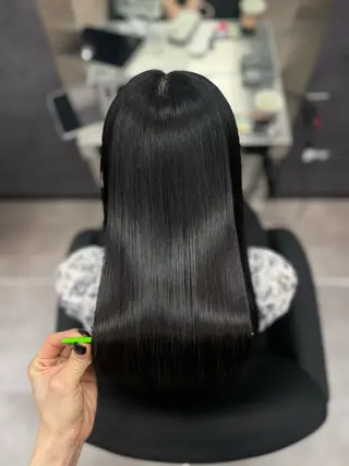 ロング CYNTHIADUE 店長| IRISUのヘアスタイル