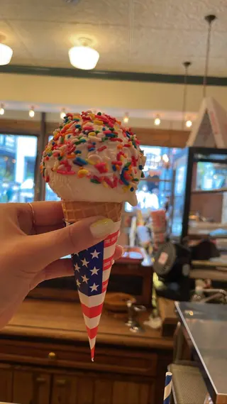 マツエク・マツパ アイブロウ GO TODAY SHAiRE SALON Vellmie店所属・吉祥寺kasumi 🌛eye/browのマツエク・マツパデザイン