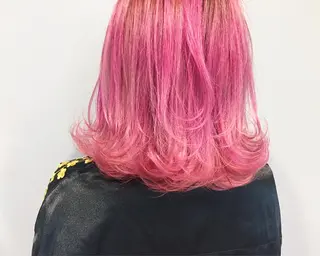 ミディアム カラー VIRETTA 【ヴィレッタ】のヘアスタイル