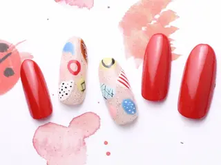 ネイル mano nella manoのネイルデザイン
