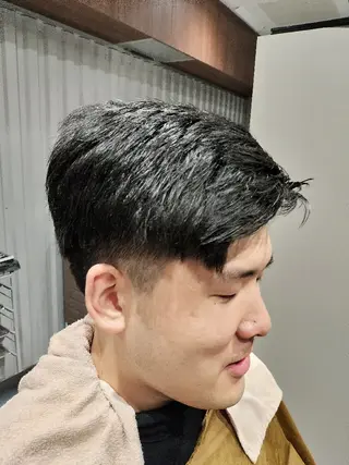 ショート 大沼 達郎のヘアスタイル
