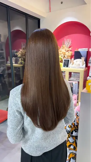 ロング カラー Boxmico. / カカズ コトネのヘアスタイル