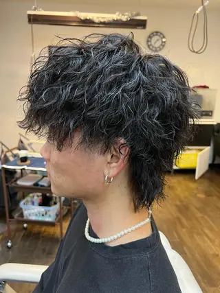 ミディアム パーマ メンズ 二本木 秀成のヘアスタイル