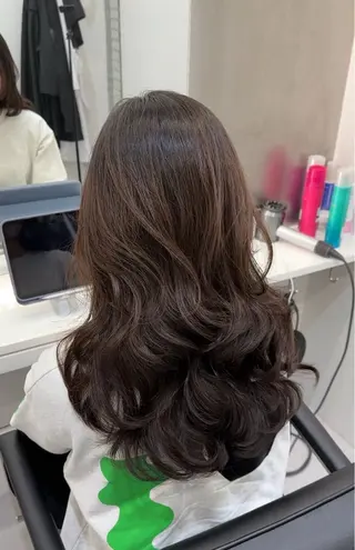 セミロング パーマ ARMONY大阪店 コテ巻き風パーマのヘアスタイル