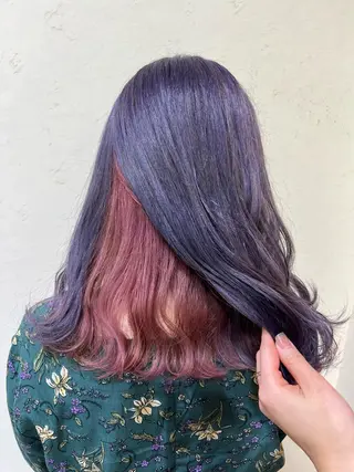 ミディアム カラー mana .のヘアスタイル