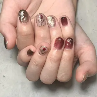 ネイル FIORITURA aiのネイルデザイン