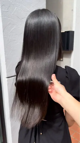 セミロング カラー パーマ ヘアアレンジ 切りっぱなしヘアボブ ミディアムヘアRYOのヘアスタイル