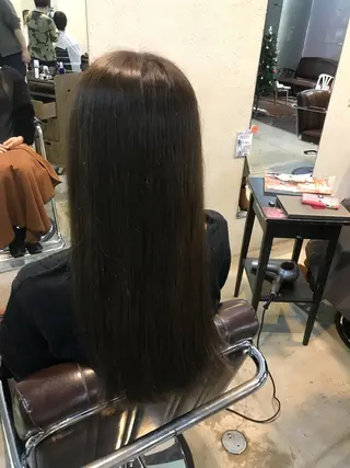 ロング カラー パーマ 正分 真美のヘアスタイル