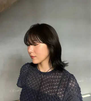 ミディアム カラー akari 🩵のヘアスタイル