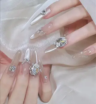 ネイル D-BEAUTY Nailsalonのネイルデザイン