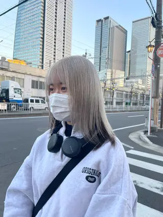 ミディアム 名古屋ハイトーン/ 🐶ブリーチ専門店のヘアスタイル
