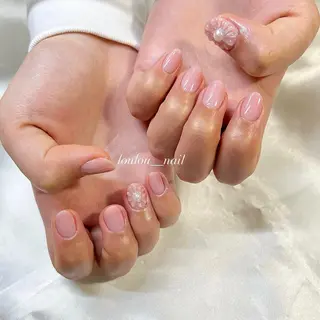 ネイル loulou _nail所属・葛西 知佳のネイルデザイン
