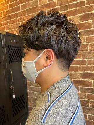 ショート カラー パーマ ヘアアレンジ メンズ キッズ ネイル マツエク・マツパ アイブロウ 久木原 ゆりのヘアスタイル