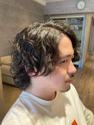 パーマ メンズ 内村 純也のヘアスタイル