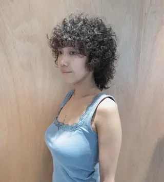 ミディアム パーマ 濱田 憲佑のヘアスタイル