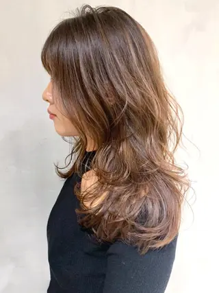 セミロング カラー パーマ ヘアアレンジ ITbyALBUM 中野店のヘアスタイル