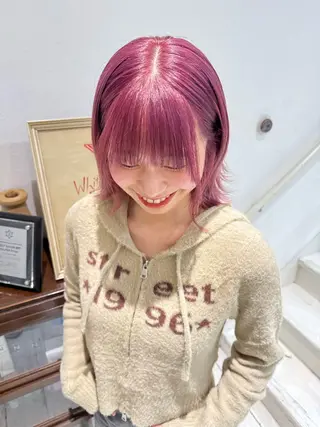 ショート カラー shiro.kobe 森彩華のヘアスタイル