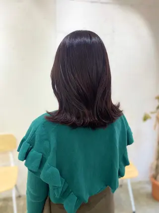 ミディアム カラー オリーブ/アッシュ やわらか透明感カラーのヘアスタイル