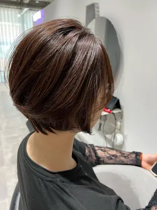 ショート SALOWIN 表参道FLAT店所属・トップスタイリスト澤 奈緒美のヘアスタイル