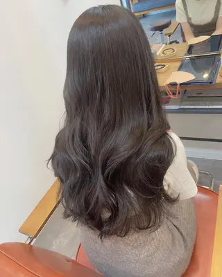 ロング 柏韓国ヘア 白石芽衣のヘアスタイル