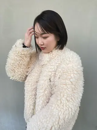 ショート カラー 林 瑠夏のヘアスタイル